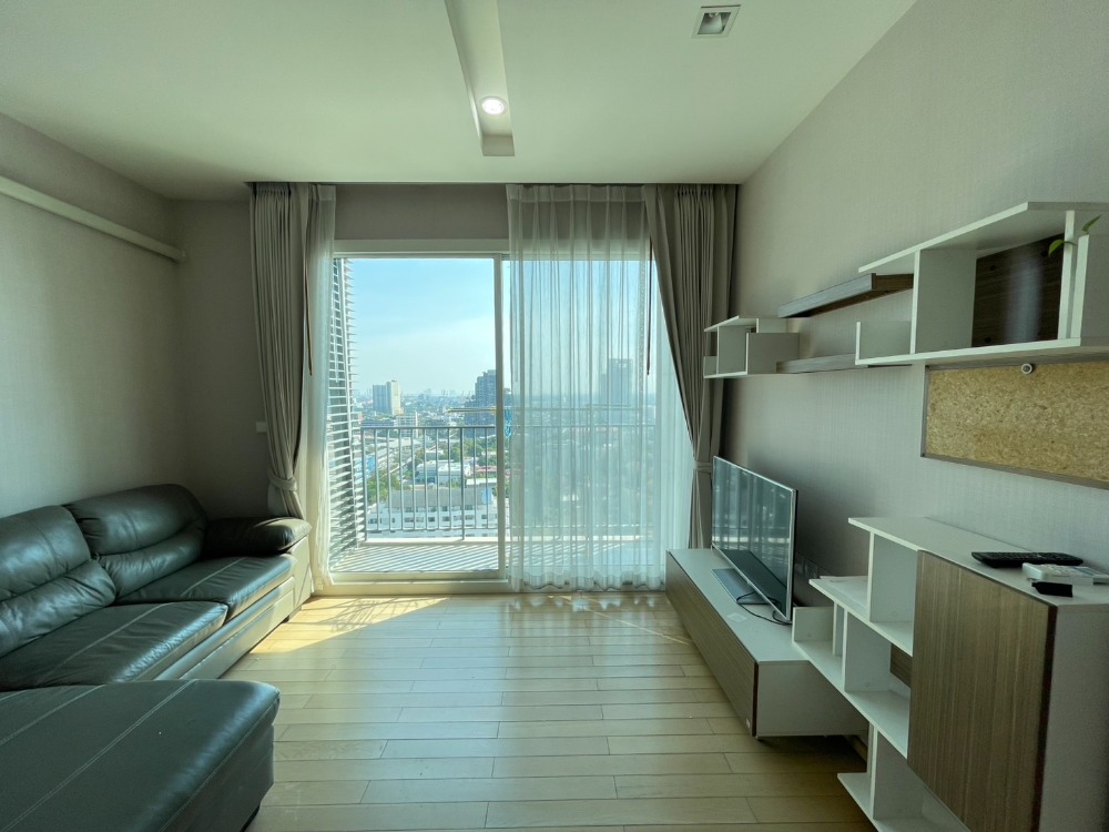 For RentCondoSukhumvit, Asoke, Thonglor : Available for rent Siri at Sukhumvit  2 bedrooms, 2 bathrooms, 70 square meters, high floor, swimming pool view, price 40,000 baht per month.