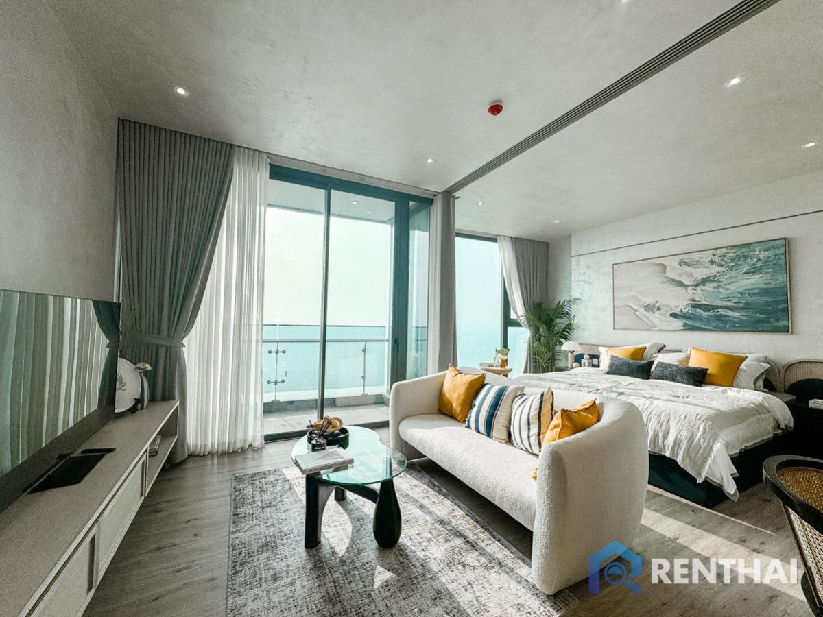 For SaleCondoPattaya, Bangsaen, Chonburi : Arom Wongamat  2 Bedrooms, Foreign Name Ownership at the Best Price Now 26,700,000