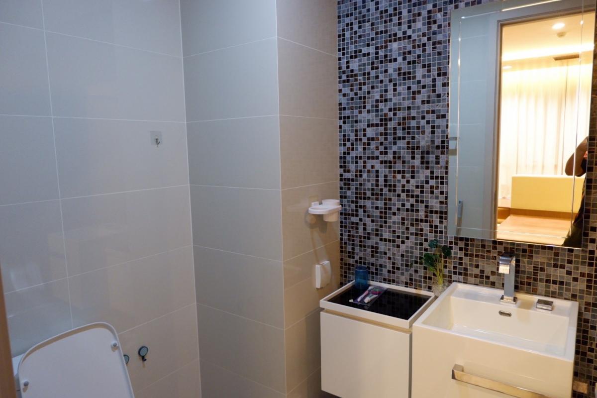 ขายคอนโดบางซื่อ วงศ์สว่าง เตาปูน : 19/02/2026, รวมค่าโอนอยู่คอนโดริมแม่น้ำ 333 Riverside วิวสวย ลงตัวทุกการเดินทาง! 1 ห้องนอน 45 ตรม. ใกล้ BTS/MRT บางโพ ราคาเพียง 5.95 ล้าน!