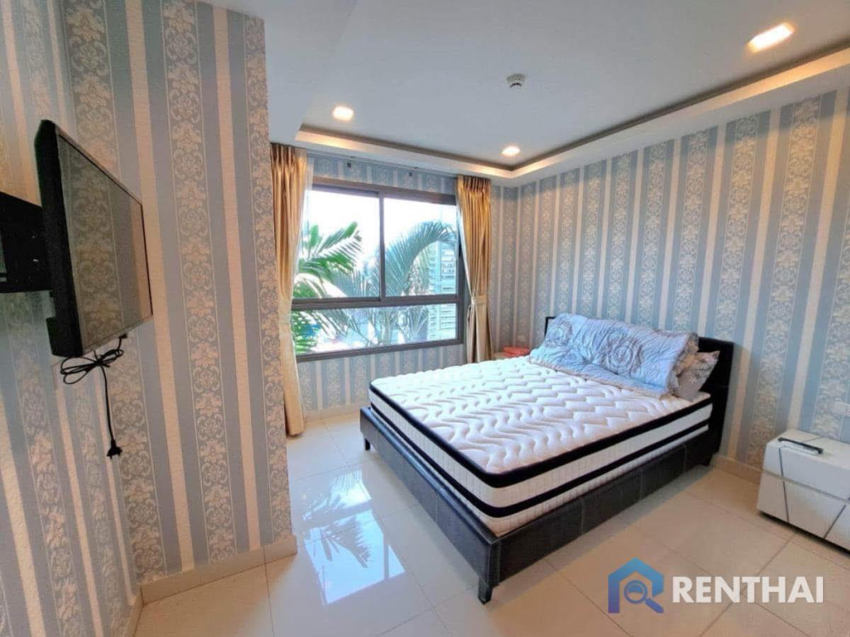 For SaleCondoPattaya, Bangsaen, Chonburi : 2bed fully-furnished condo at Pattayas Arcadia Beach Resort,