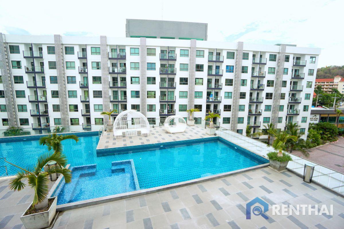 For SaleCondoPattaya, Bangsaen, Chonburi : 2bed fully-furnished condo at Pattayas Arcadia Beach Resort,