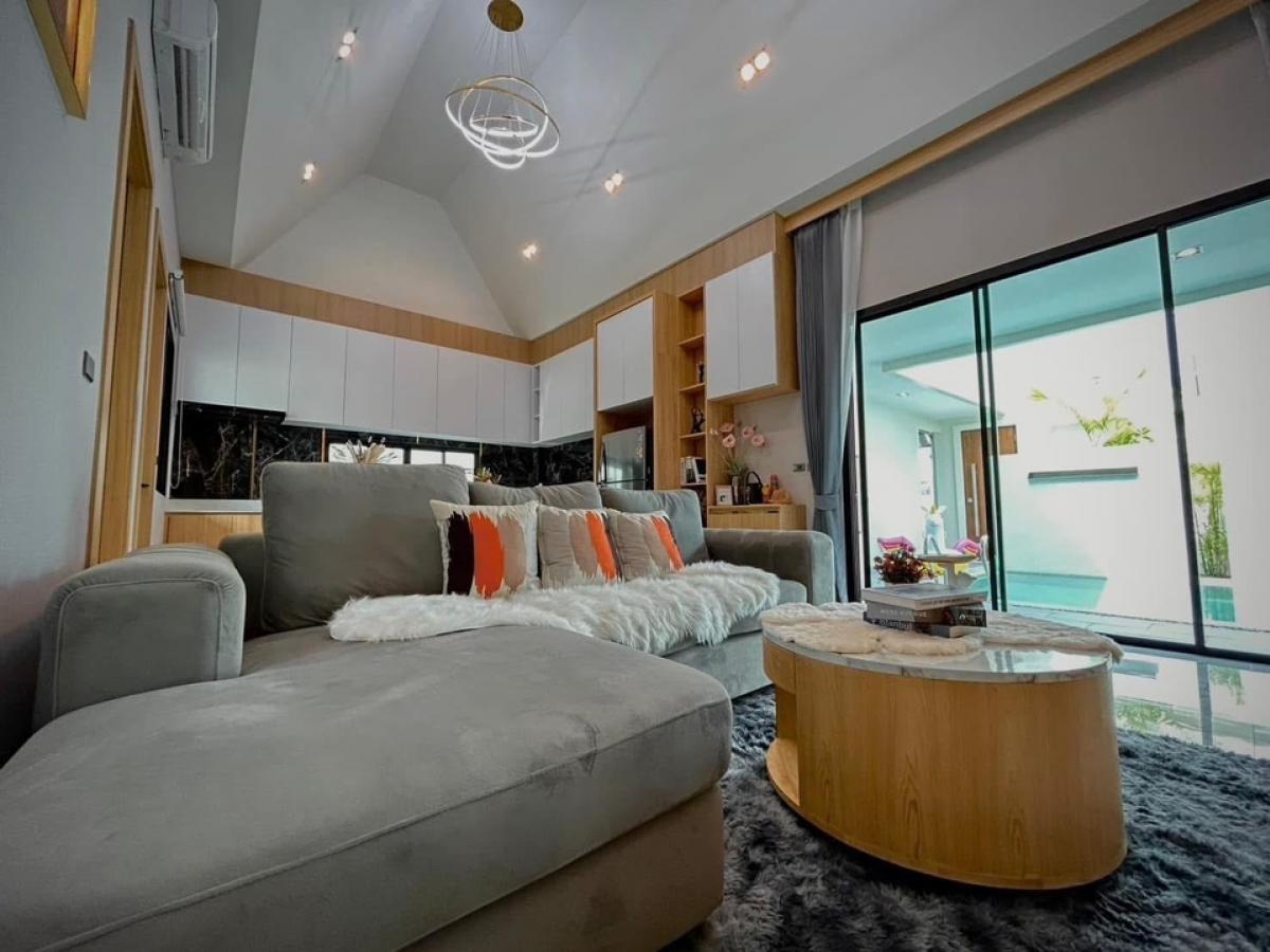 ขายบ้านพัทยา บางแสน ชลบุรี สัตหีบ : 📍บ้าน pool villa สวยทำเลดี อบอุ่น เงียบสงบ ในท่ามกลางธรรรมชาติ บ้านในโครงการ Villa Forestias (บ้านแม่ 4)