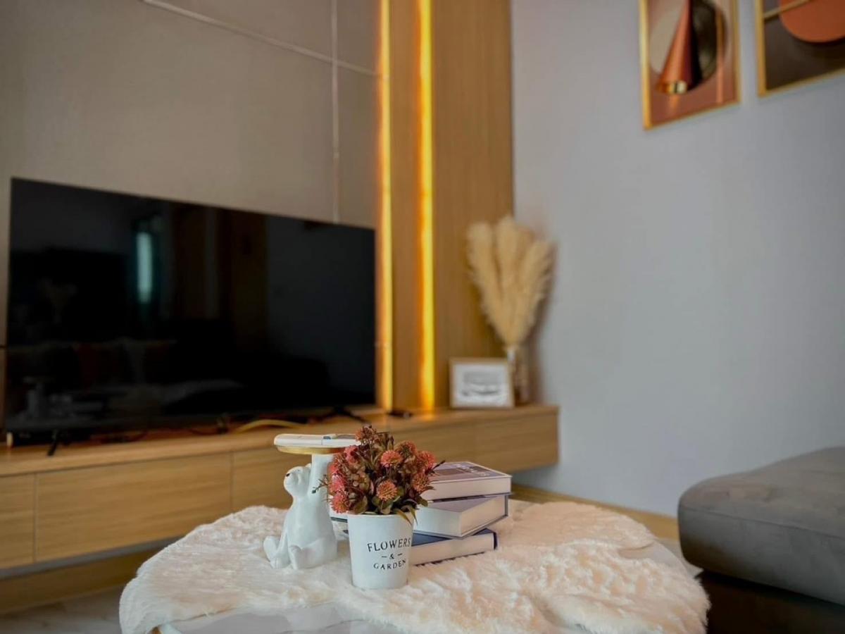 ขายบ้านพัทยา บางแสน ชลบุรี สัตหีบ : 📍บ้าน pool villa สวยทำเลดี อบอุ่น เงียบสงบ ในท่ามกลางธรรรมชาติ บ้านในโครงการ Villa Forestias (บ้านแม่ 4)