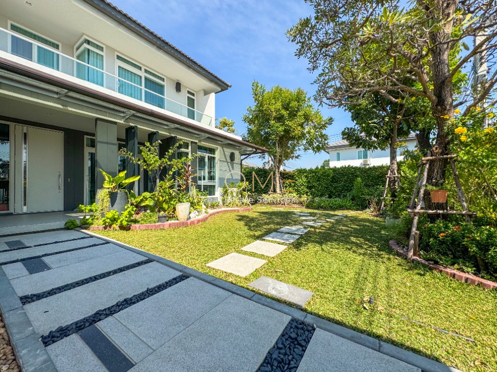 For SaleHouseLadkrabang, Suwannaphum Airport : Mantana Motorway - New Krungthepkreetha / 4 Bedrooms (SALE) COF652