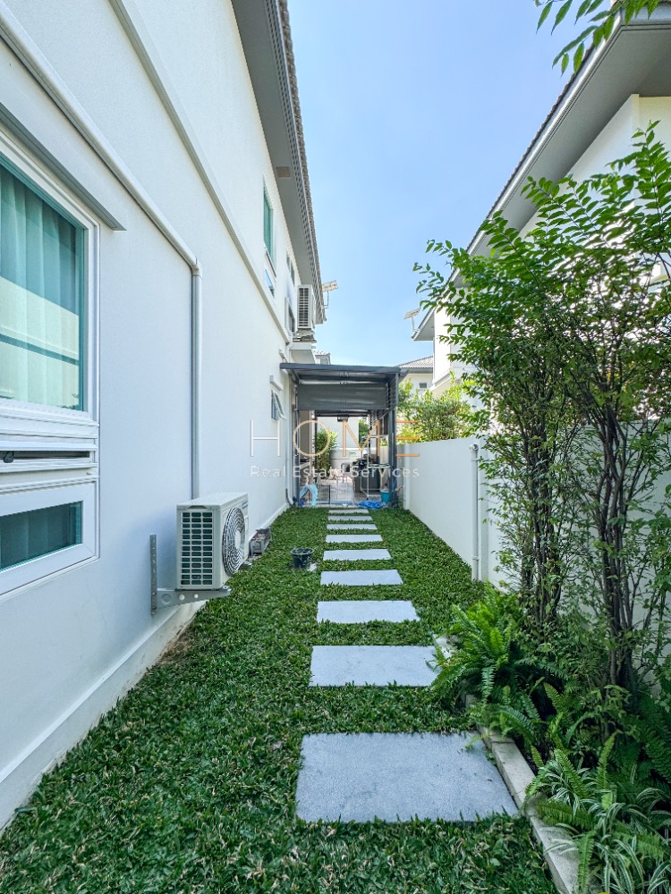 For SaleHouseLadkrabang, Suwannaphum Airport : Mantana Motorway - New Krungthepkreetha / 4 Bedrooms (SALE) COF652