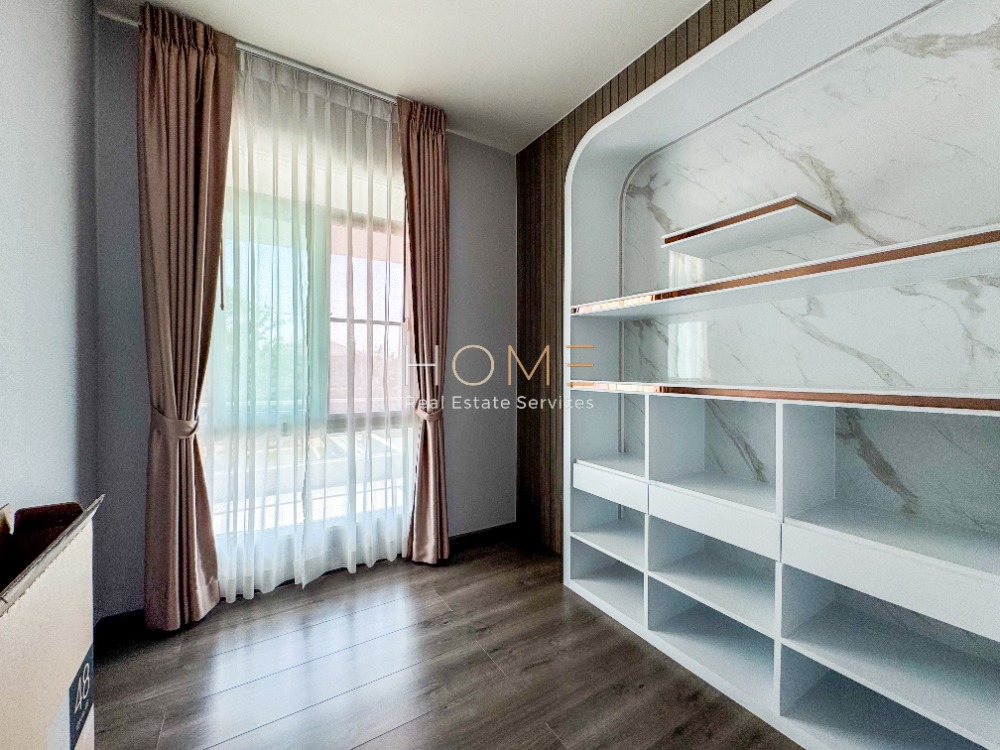 For SaleHouseLadkrabang, Suwannaphum Airport : Mantana Motorway - New Krungthepkreetha / 4 Bedrooms (SALE) COF652