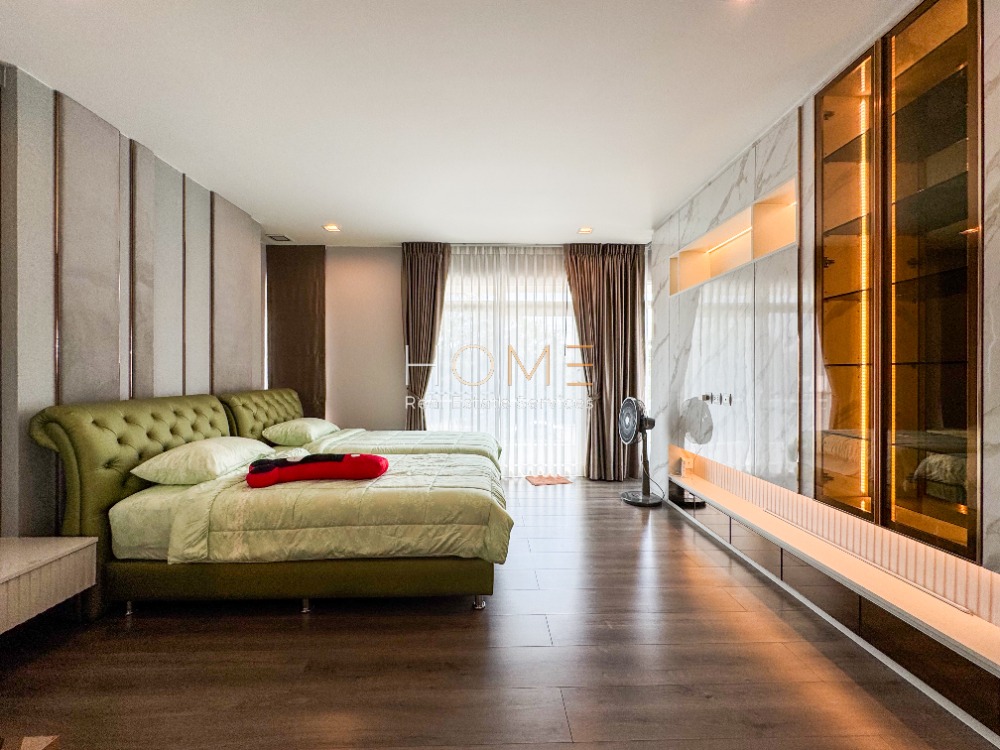 For SaleHouseLadkrabang, Suwannaphum Airport : Mantana Motorway - New Krungthepkreetha / 4 Bedrooms (SALE) COF652