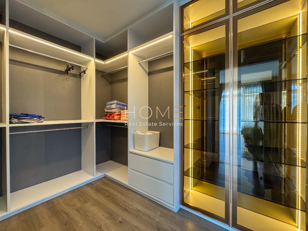 For SaleHouseLadkrabang, Suwannaphum Airport : Mantana Motorway - New Krungthepkreetha / 4 Bedrooms (SALE) COF652