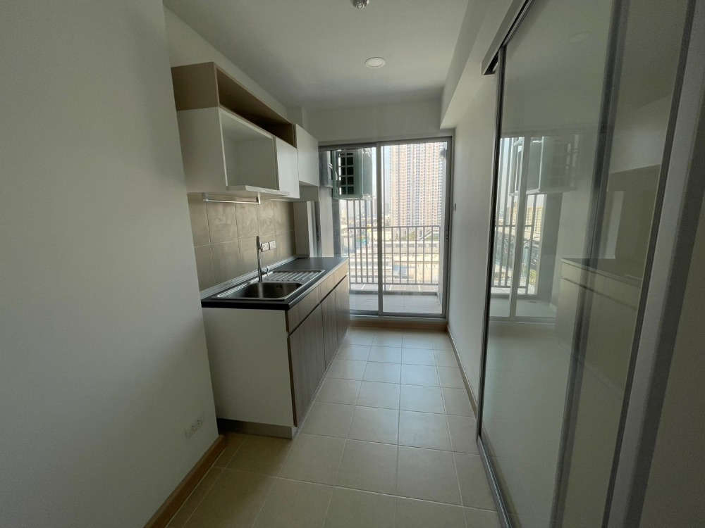 For RentCondoSamut Prakan,Samrong : Rds-4568 Condo for rent Supalai Veranda Sukhumvit 117, make an appointment to view the room 👉line : @pfbkk