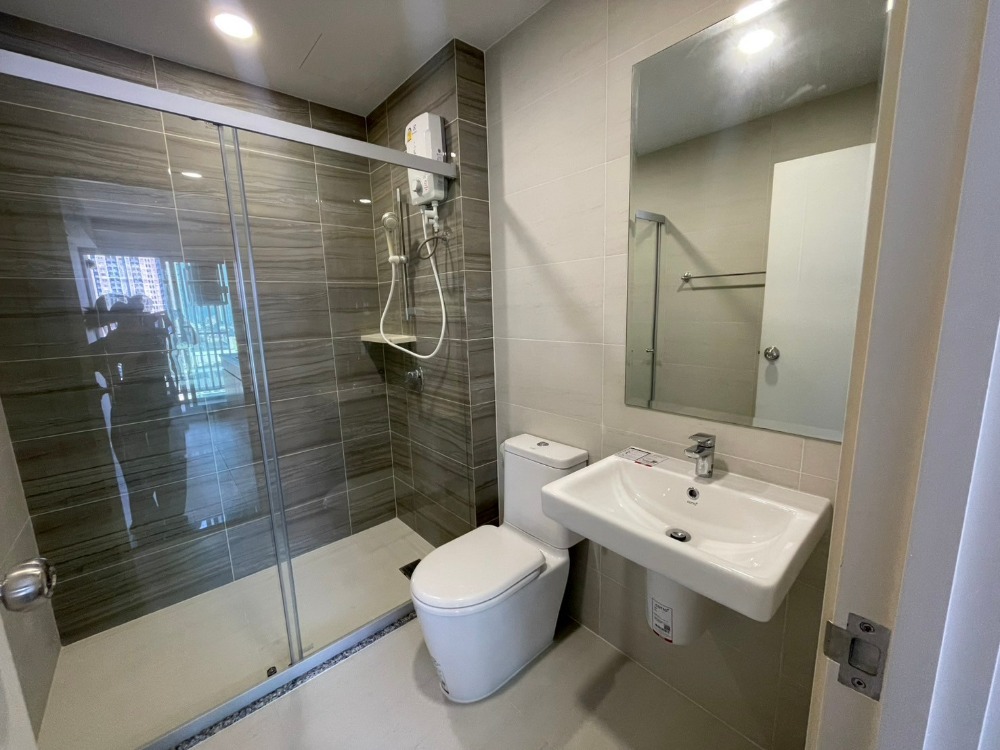 For RentCondoSamut Prakan,Samrong : Rds-4568 Condo for rent Supalai Veranda Sukhumvit 117, make an appointment to view the room 👉line : @pfbkk