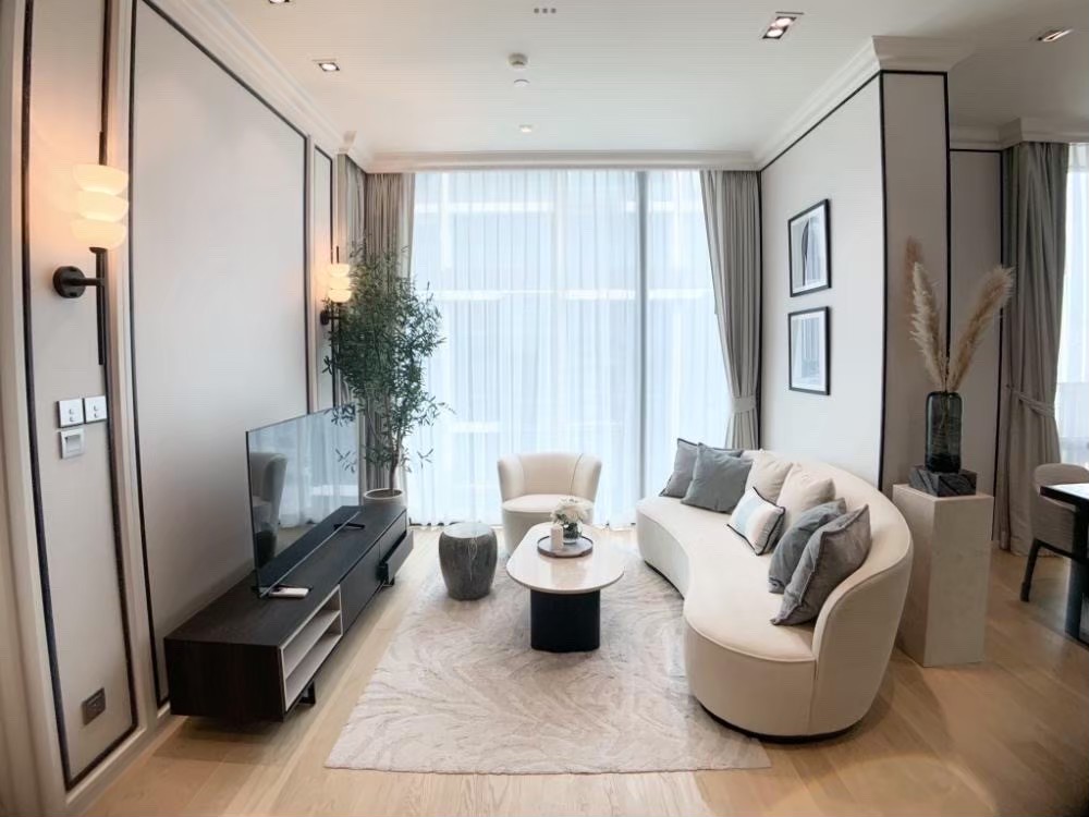 For RentCondoWitthayu, Chidlom, Langsuan, Ploenchit : Luxury condo for rent, Condo 28 Chidlom #BTS Chidlom #Central Embassy #Central Chidlom