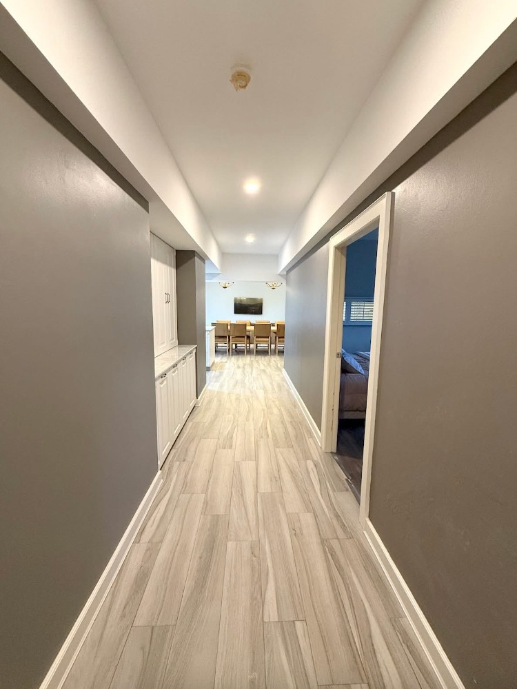 ขายคอนโดหัวหิน ประจวบคีรีขันธ์ : ขายคอนโดติดหาด Royal Princess Hua-hin, 4 ห้องนอน, ระเบียงใหญ่ รีโนเวทใหม่ เฟอร์นิเจอร์ครบ