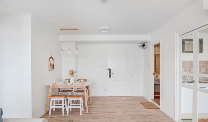 ให้เช่าคอนโดสาทร นราธิวาส : ให้เช่า ลุมพินี วิลล์ พระแม่มารี-สาทร เลขที่ 90/91 (วิวสระ)