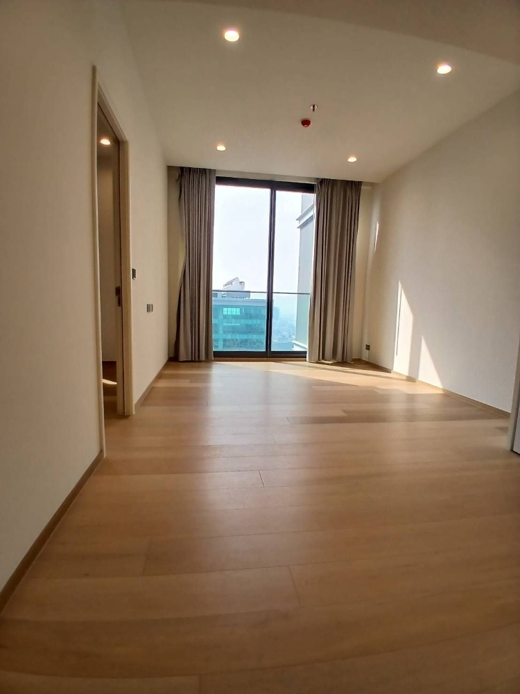 ขายคอนโดสาทร นราธิวาส : 1 bedroom 1 bathroom 46.22 Sq.M. at Anil Sathorn 12 best promotion on high floor