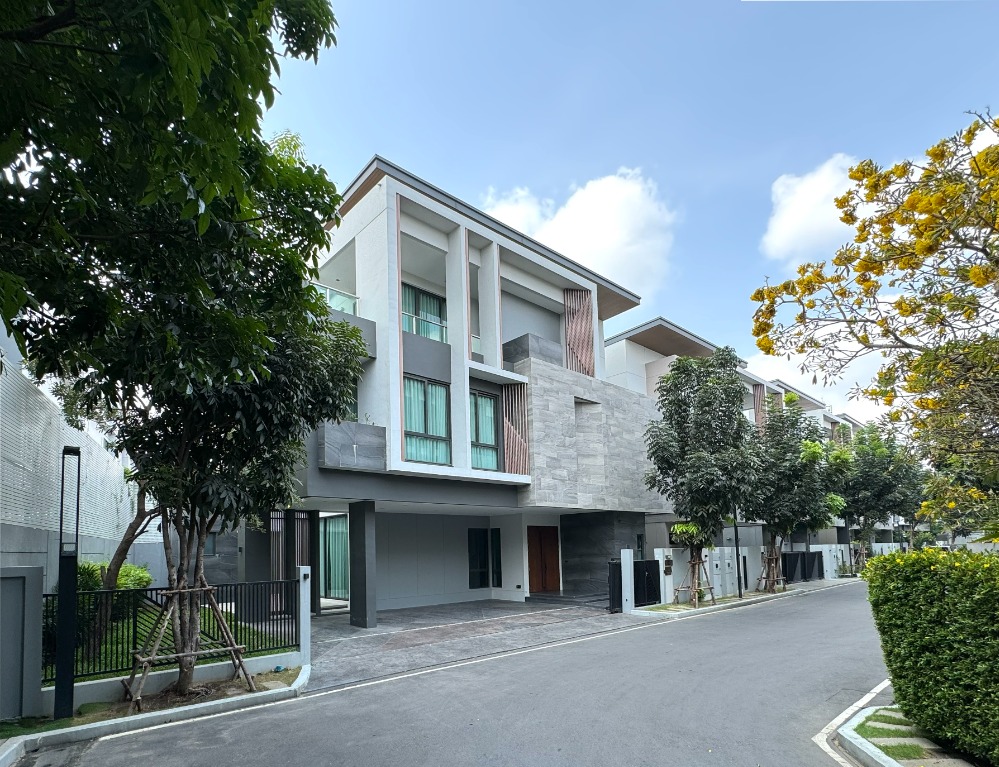 ขายบ้านพัฒนาการ ศรีนครินทร์ : ขาย The Gentry Phatthanakan เดอะ เจนทริ พัฒนาการ 5 ห้องนอน 86.4 ตร.ว. 550 ตร.ม. บ้านเดี่ยว 3 ชั้น พร้อมลิฟต์ ราคาขาย 39,999,000 บาท