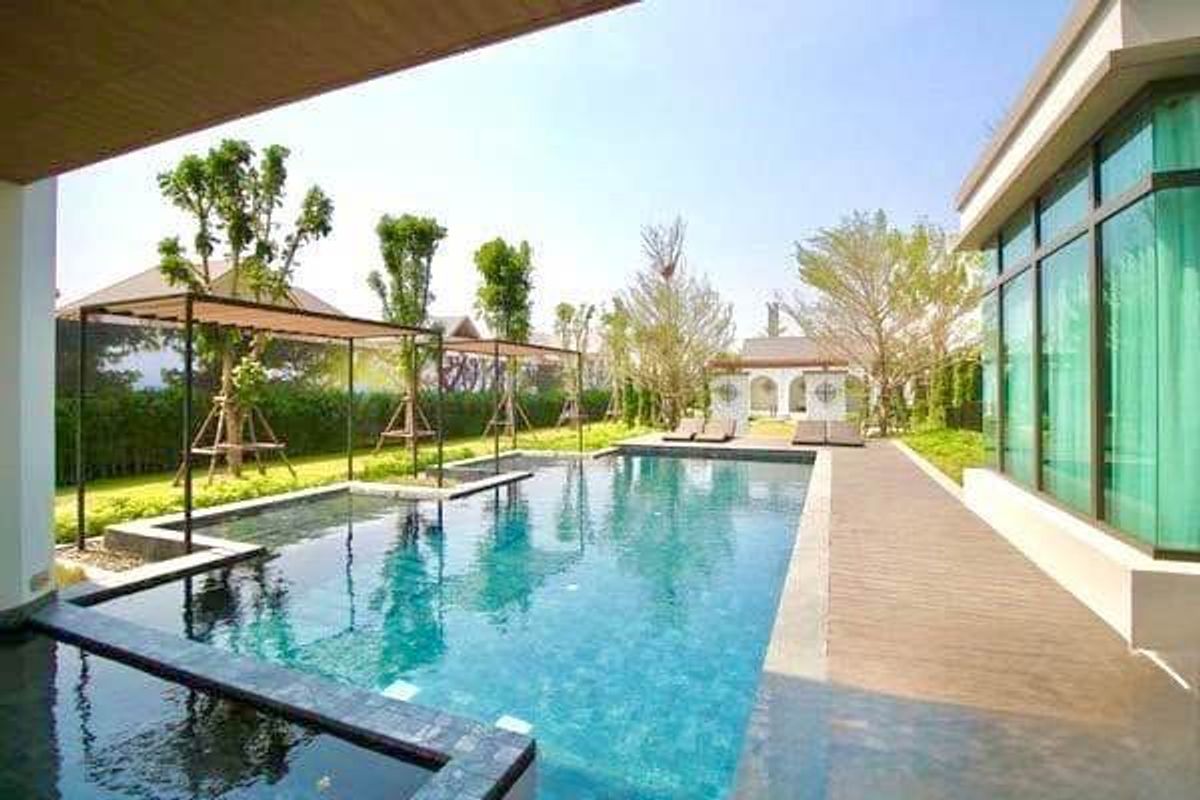 บ้านบางนา แบริ่ง ลาซาล : Grand Bangkok boulevard Sukhumvit ✨โซนสุขุมวิท ใกล้โรงเรียนนานาชาติ✨