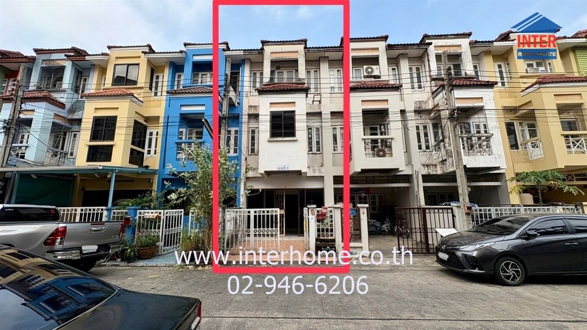 ขายทาวน์โฮมนวมินทร์ รามอินทรา : ทาวน์โฮม 3 ชั้น 18 ตร.ว. ทาวน์โฮม ใกล้โรงพยาบาลสินแพทย์ รามอินทรา ซอยรามอินทรา34 แยก10 ถนนรามอินทรา34 เขตบางเขน กรุงเทพมหานคร