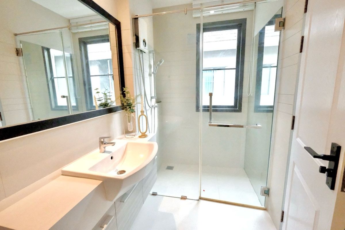 บ้านบางนา แบริ่ง ลาซาล : Grand Bangkok boulevard Sukhumvit ✨โซนสุขุมวิท ใกล้โรงเรียนนานาชาติ✨