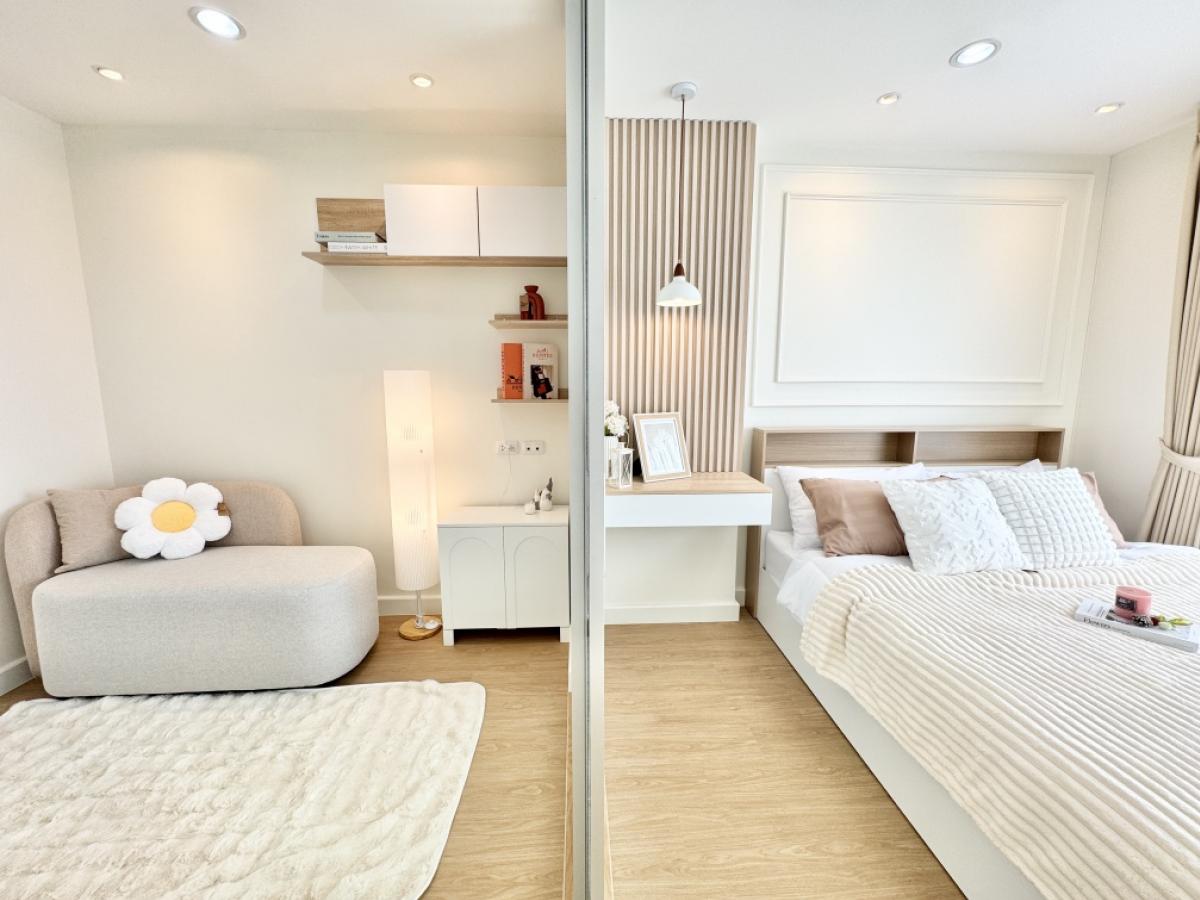 For SaleCondoNawamin, Ramindra : The condo atmosphere is very pleasant! 🌿✨ New decoration, Building, free brand, ready to stay, not blooming. • A lot of green space, quiet, private. Fitness swimming pool co-working Space Common Room 🏊‍♂️💪