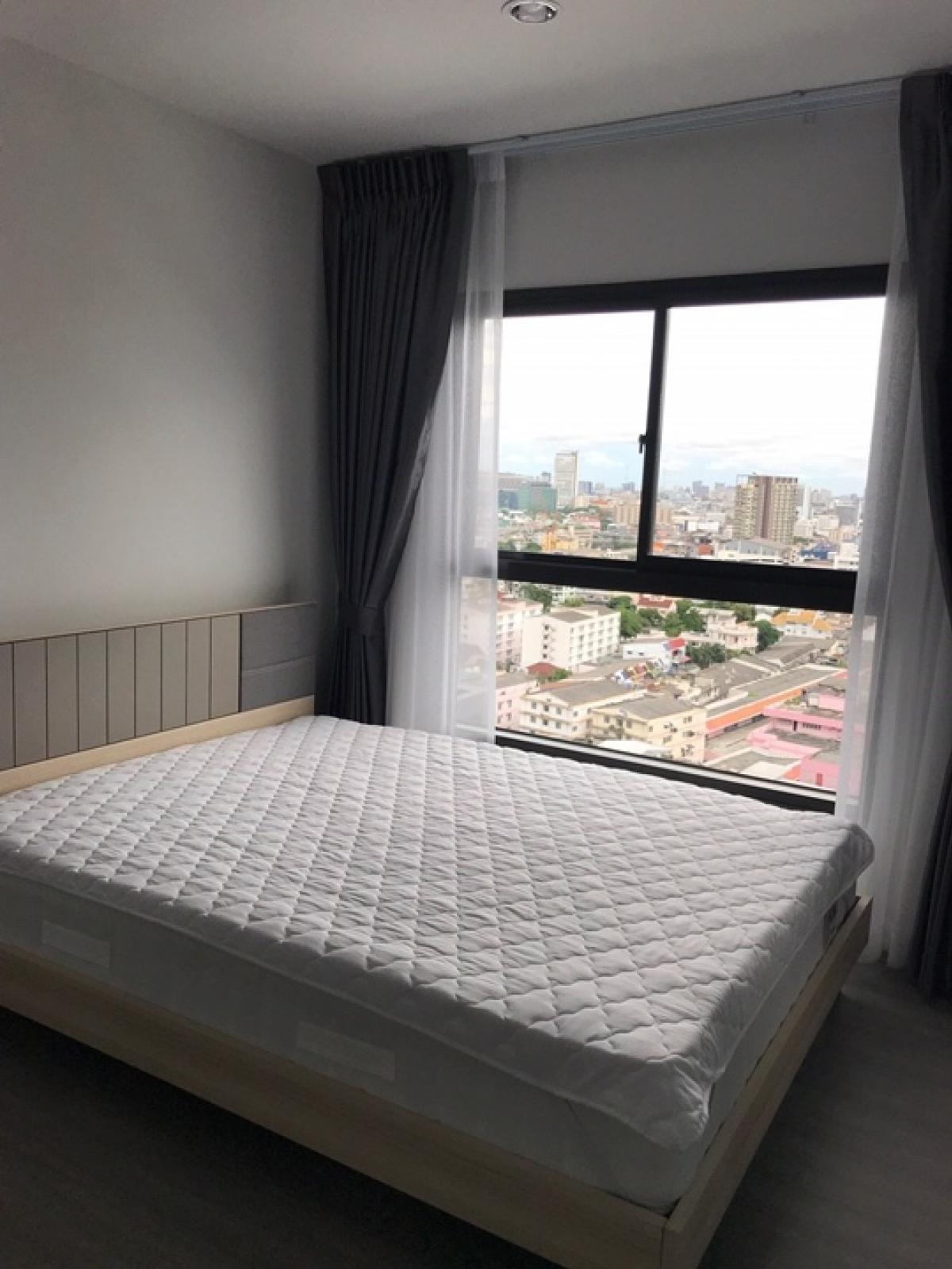 For SaleCondoPinklao, Charansanitwong : Condo for sale, Parkland Charan-Pinklao, beautiful room, good view, fully furnished.