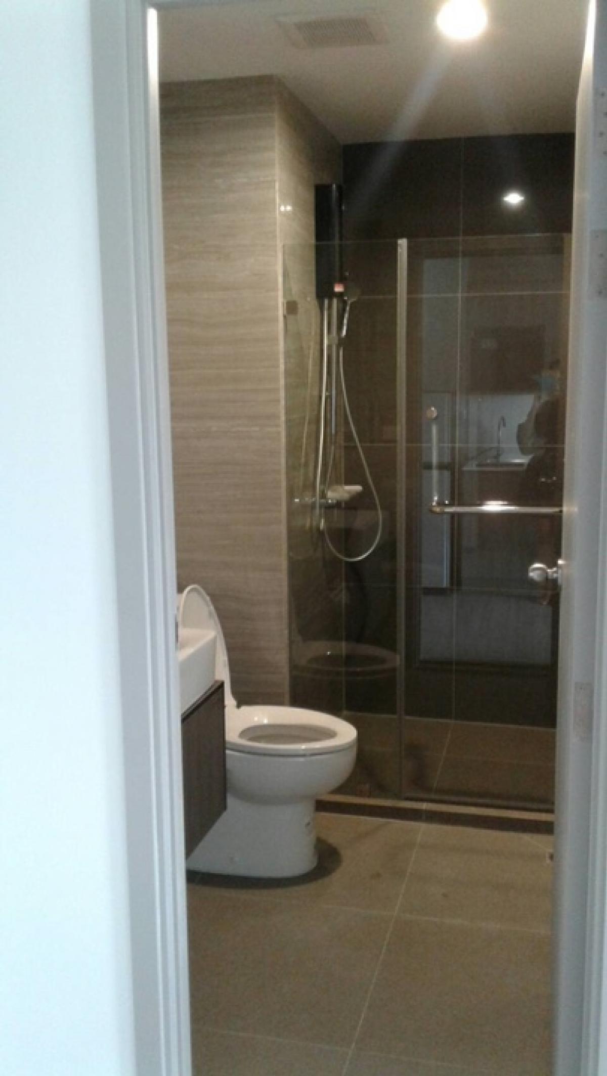 For SaleCondoPinklao, Charansanitwong : Condo for sale, Parkland Charan-Pinklao, beautiful room, good view, fully furnished.