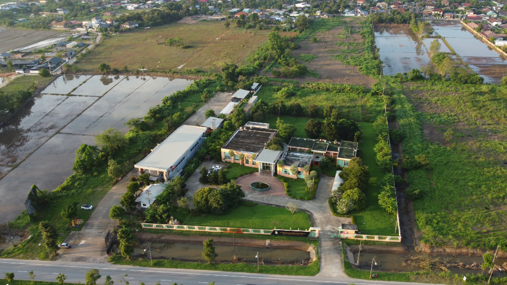 ขายร้านค้า/ตลาดนัดเชียงราย : ขายกิจการ พร้อมอาคารสิ่งปลูกสร้าง ที่ดิน 2 ไร่ 3 งาน จังหวัดเชียงราย