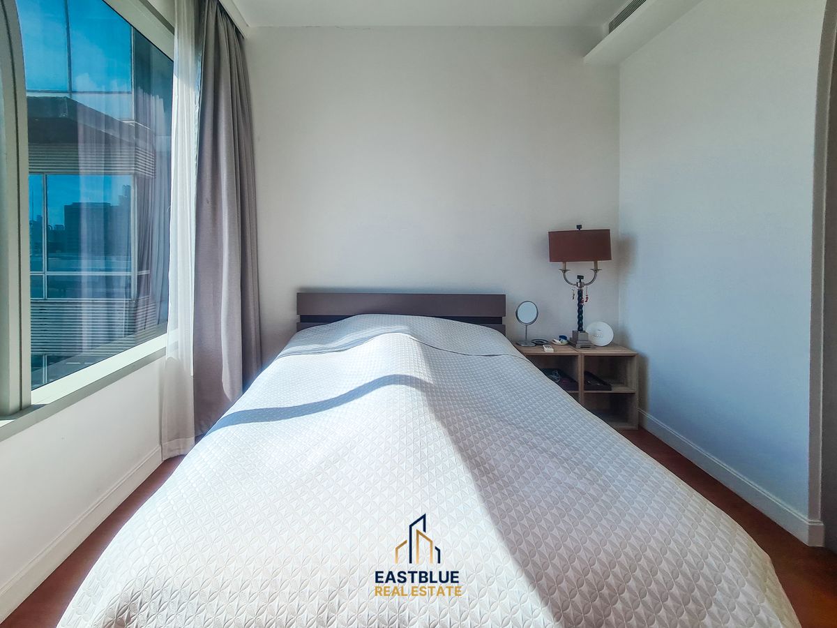 For SaleCondoWitthayu, Chidlom, Langsuan, Ploenchit : BEST PRICE!! RBSC Sport club view✨185 Rajadamri✨2 bedrooms, 2 bathrooms, size 125 sq m, near BTS Ratchadamri Tel.0982645161 