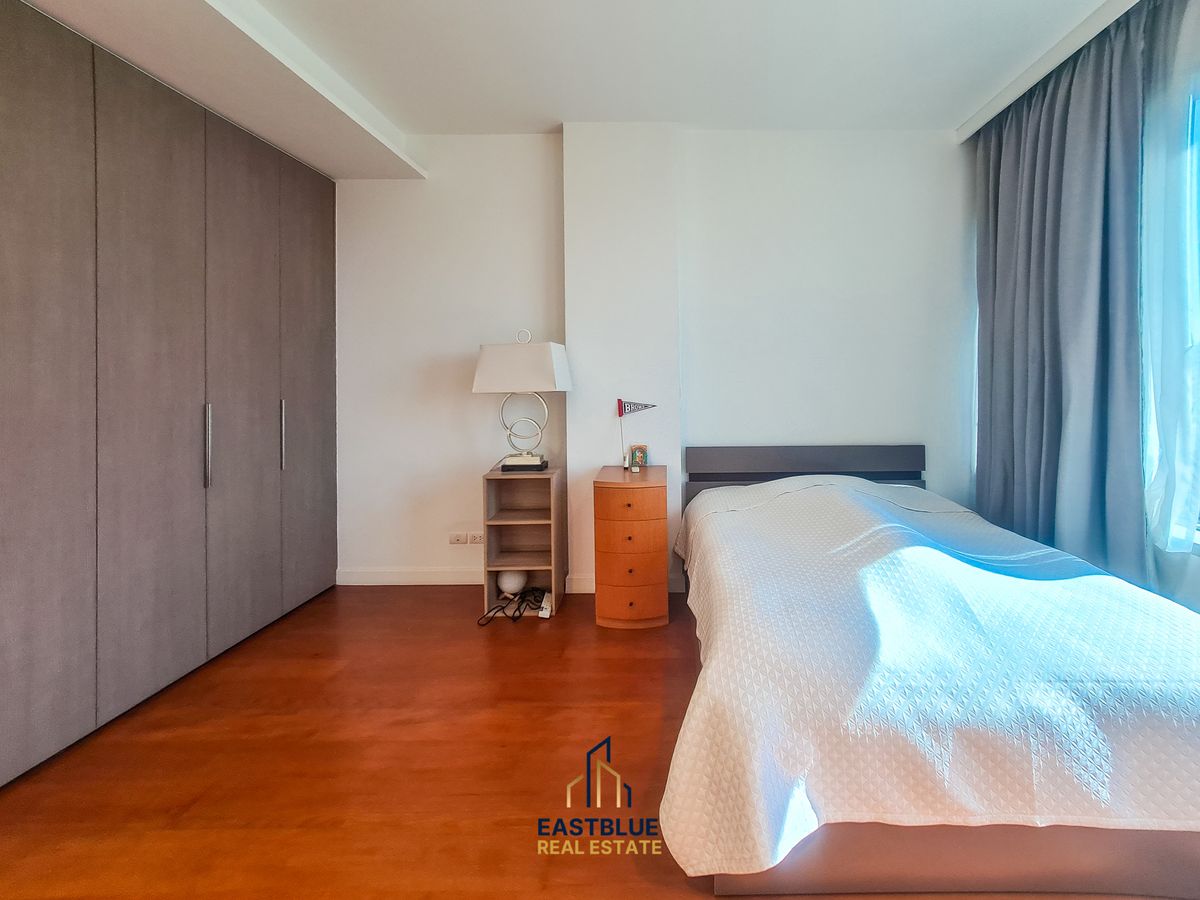 For SaleCondoWitthayu, Chidlom, Langsuan, Ploenchit : BEST PRICE!! RBSC Sport club view✨185 Rajadamri✨2 bedrooms, 2 bathrooms, size 125 sq m, near BTS Ratchadamri Tel.0982645161 