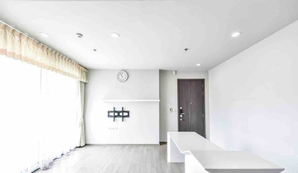 ขายคอนโดราชเทวี พญาไท : ขายราคาดีที่สุด!! ในโครงการ Pyne by Sansiri (1bad1bath 46 ตรม.) เพียง 8.49 ล้านบาท เท่านั้น Tel.0806265693  คุณแบม