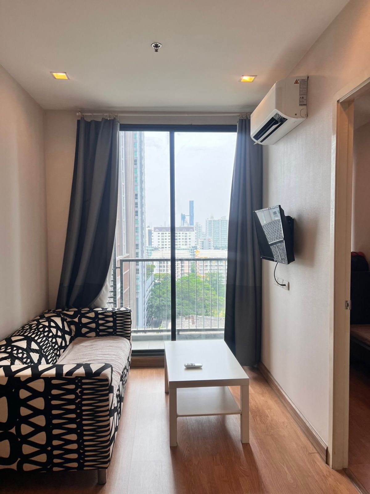 For SaleCondoOnnut, Udomsuk : Quick sale 1 bedroom Q House Sukhumvit 79 near BTS On Nut 3.8 million baht [NCS250209]