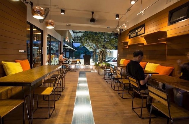 ให้เช่าอาคารพาณิชย์รัตนาธิเบศร์ สนามบินน้ำ พระนั่งเกล้า : HR2197ให้เช่าโครงการออฟฟิศ 2 ชั้น มีหลายโซนแยกตึก ซอยกรุงเทพนนท์ 12 ใกล้ MRT แยกติวานนท์ เพียง 700 เมตร