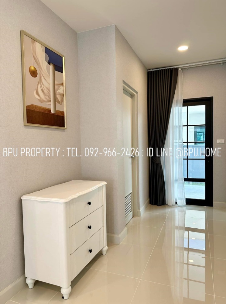 For RentHouseBangna, Bearing, Lasalle : ** 4 Bedrooms Single House for Rent ** Centro Bangna Near Mega Bangna (New Project Phase 2)