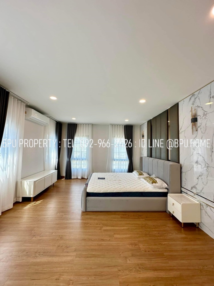 For RentHouseBangna, Bearing, Lasalle : ** 4 Bedrooms Single House for Rent ** Centro Bangna Near Mega Bangna (New Project Phase 2)