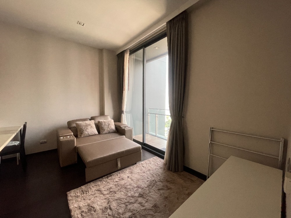 ให้เช่าคอนโดสุขุมวิท อโศก ทองหล่อ : 1 bedroom 1 bathroom 43 Sq.M. at Laviq Sukhumvit 57
