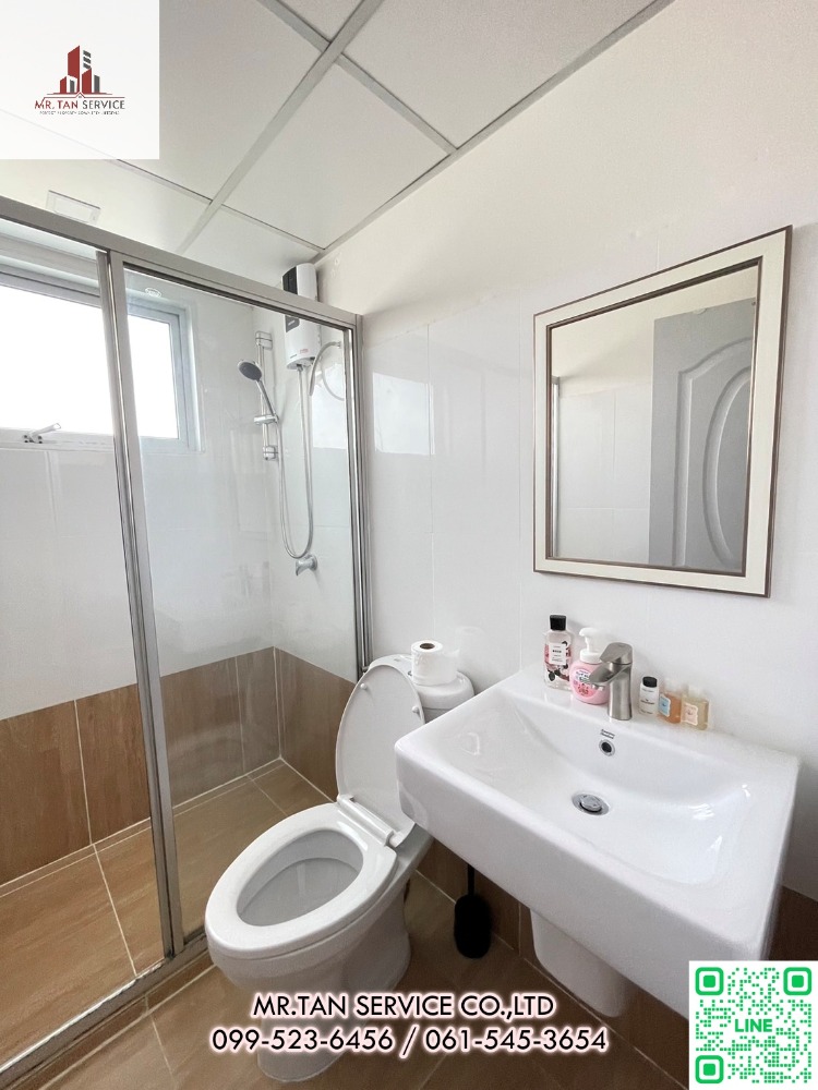 For RentCondoPattanakan, Srinakarin : Condo for rent, Supalai Park, Srinakarit, new furniture Beautiful room ready to be next to the train.