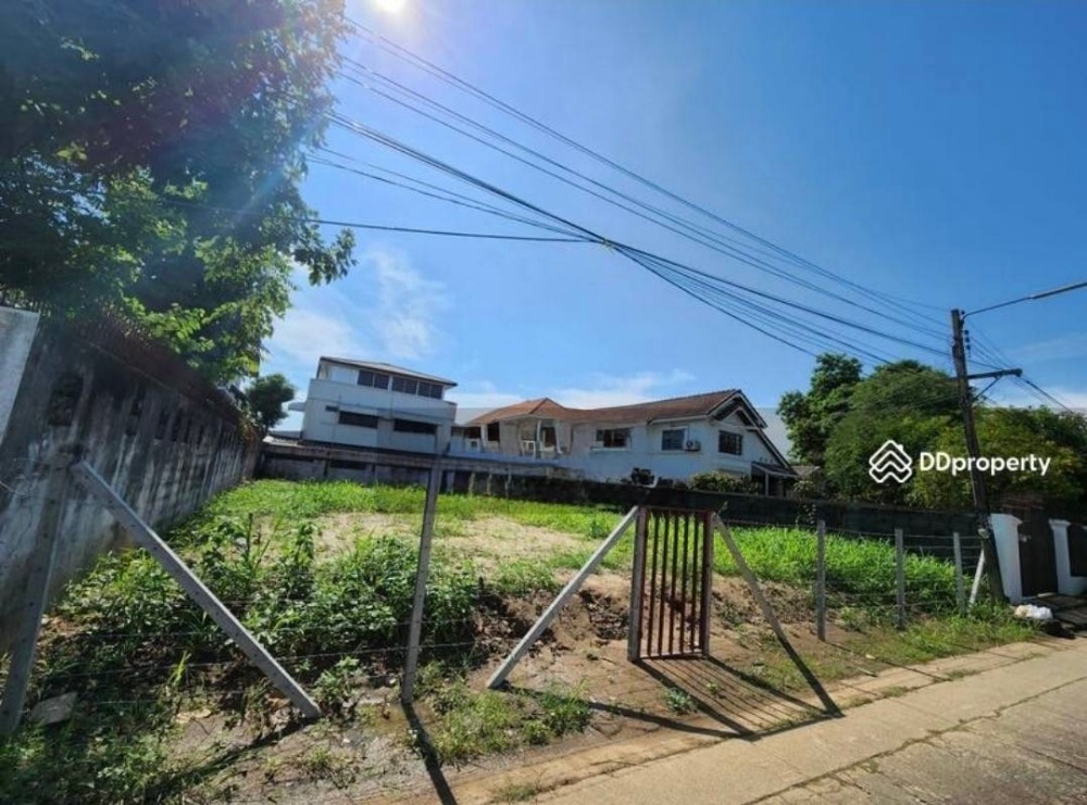 For SaleLandChaengwatana, Muangthong : Chaeng Watthana Road 14 Muang Thong Village, 1 100 sq.wa.