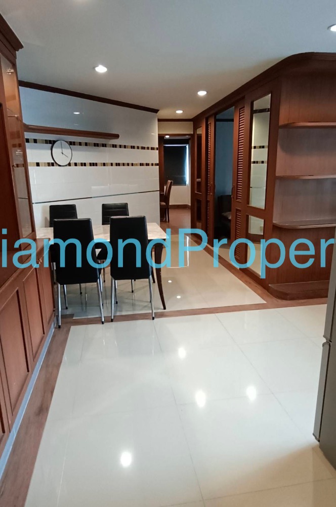 For SaleCondoSukhumvit, Asoke, Thonglor : 🏢 2 Bed Condo - 74 Sqm 📍 Beverly Tower - Sukhumvit Soi 13 💥 For SALE: THB 6.5M 💥