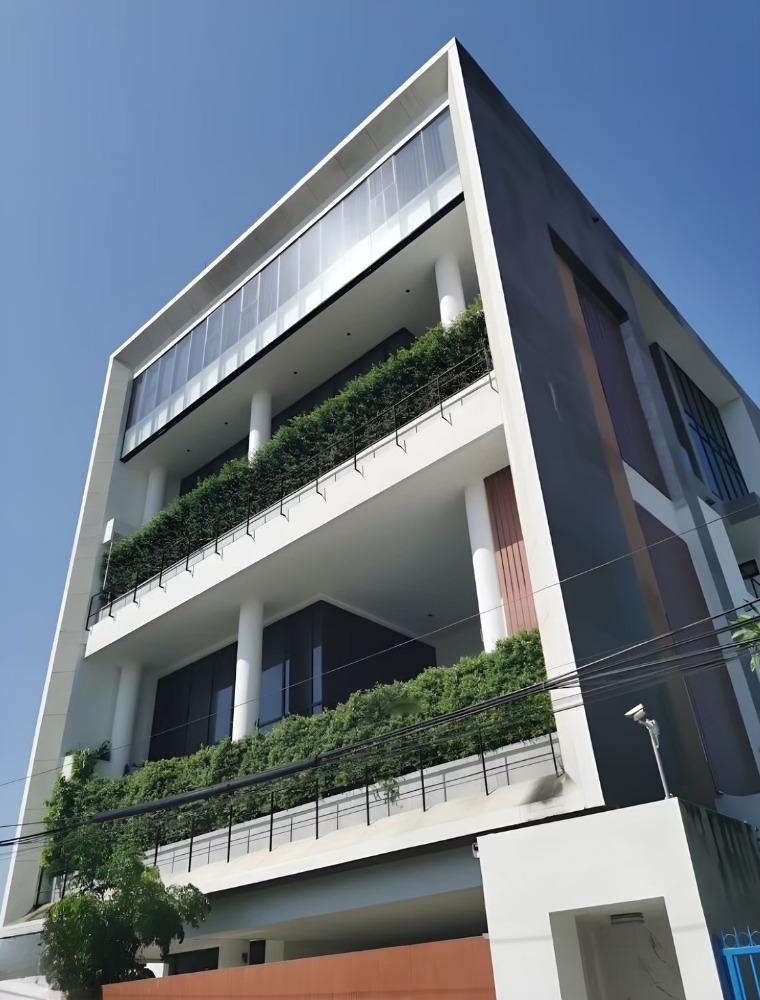 For SaleHousePattanakan, Srinakarin : Detached house, Pool Villa, Krungthep Kreetha Ready to move in ❗ 💵sale (sell): 250,000,000 baht 💵