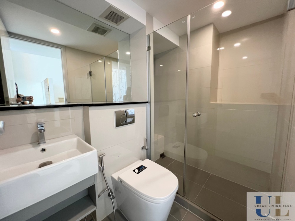 For RentCondoSathorn, Narathiwat : ( UL2502143 ) Tel/Line 096-2479369 , FOR RENT Knightsbridge Prime Sathorn, 1 Bedroom 1 Bathroom, 44 Sq.M. Special price 💥💥