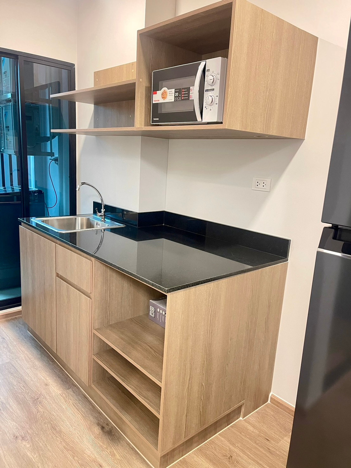 For RentCondoOnnut, Udomsuk : Rent Hi Rise Sukhumvit 101, new condo, red label