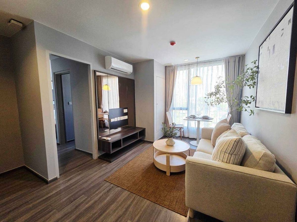 ให้เช่าคอนโดสุขุมวิท อโศก ทองหล่อ : ให้เช่า 1 ห้องนอน 35 ตรม Ideo Mobi Sukhumvit 40 Fully Furnished พร้อมเข้าอยู่ โทร.062-339-3663