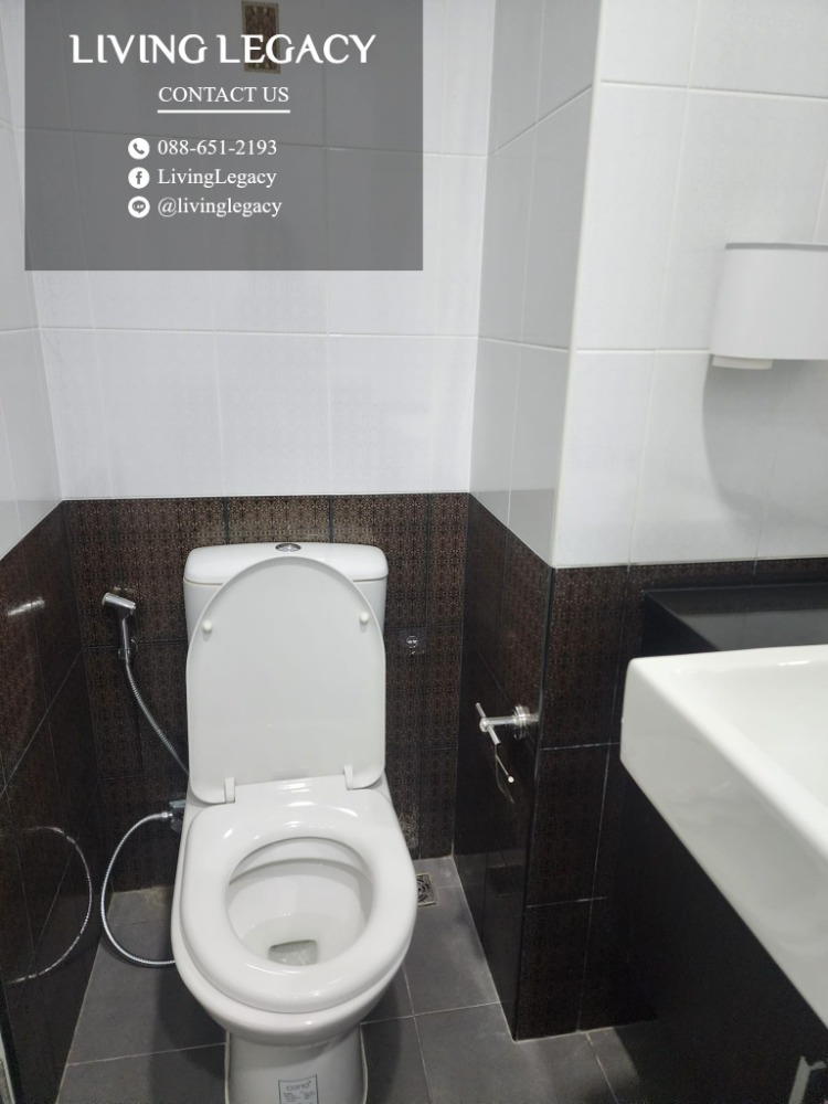 For RentCondoPattanakan, Srinakarin : LSN0AYVE for rent asakan Place Srinakarindra 32 sq.m., 6th floor, Line ID: @livingLegacy