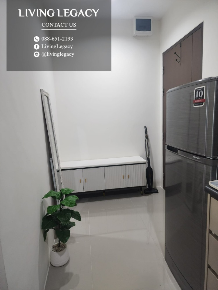 For RentCondoPattanakan, Srinakarin : LSN0AYVE for rent asakan Place Srinakarindra 32 sq.m., 6th floor, Line ID: @livingLegacy