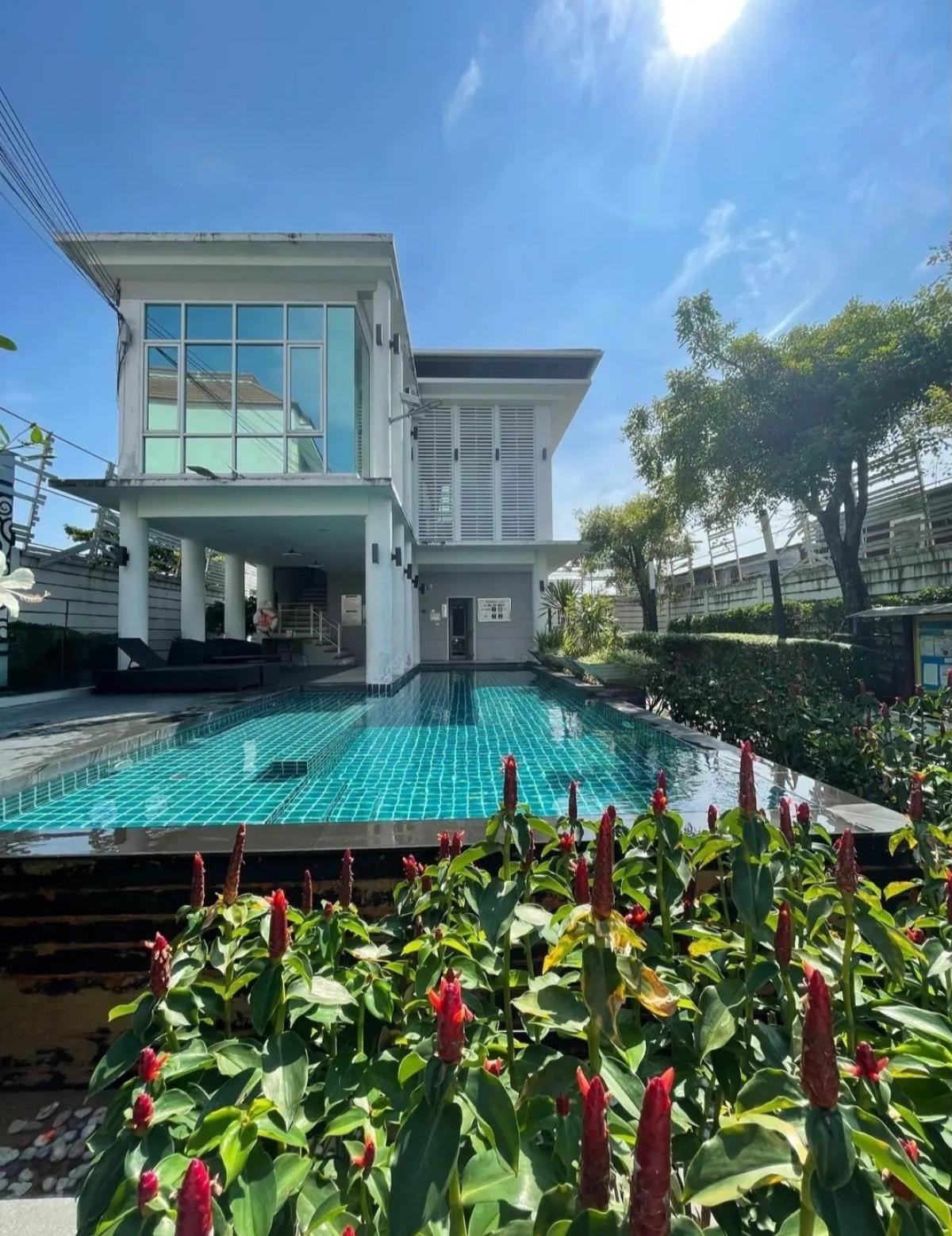 ขายบ้านรัชดา ห้วยขวาง : ขายด่วน ทาวน์โฮม 3 ชั้น โครงการบ้านกลางเมือง รัชดา 36 ทำเลดีเว่อร์  ราคาไม่แรง