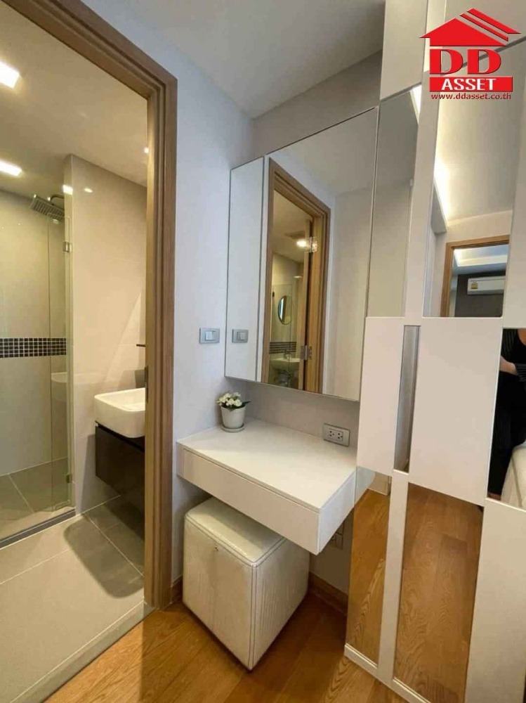 For SaleCondoNana, North Nana,Sukhumvit13, Soi Nana : For Sale Condo Interlux Premier Sukhumvit 13 BTS NANA (Inter Luxury Sukhumvit 13 BTS Nana) Code: C8301