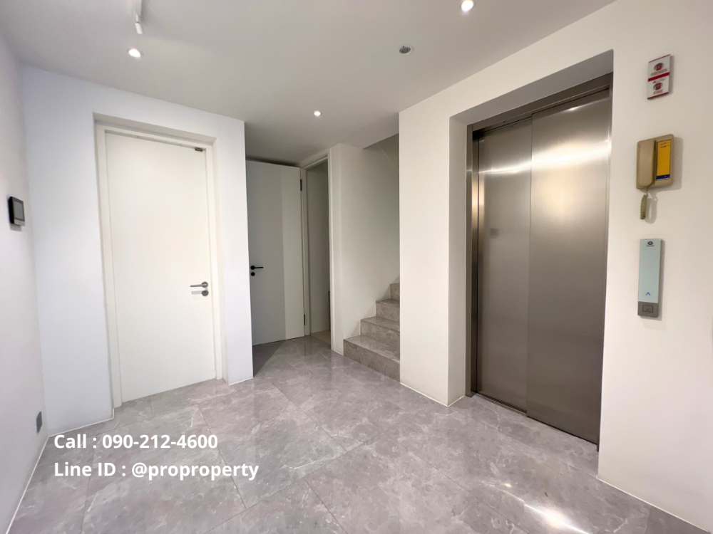 For SaleHousePattanakan, Srinakarin : For sale, luxury single house ARQ10 (Rama 9-Krungthep Kreetha) 4-storey single house with elevator