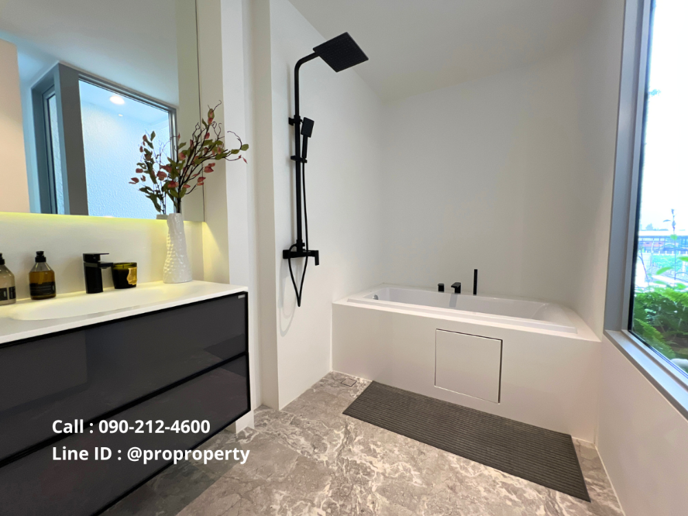 For SaleHousePattanakan, Srinakarin : For sale, luxury single house ARQ10 (Rama 9-Krungthep Kreetha) 4-storey single house with elevator