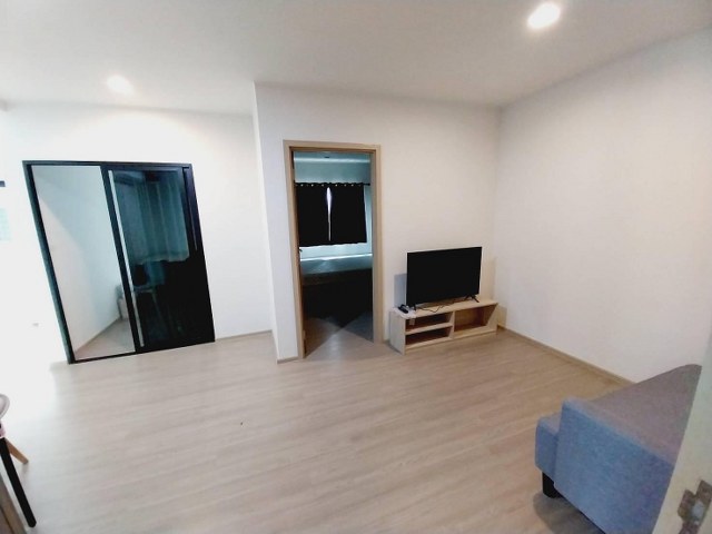 For SaleCondoAyutthaya : Urgent sale !! Condo with the tenant of the condo project, Min Nuan Condo, complete with 2 bedrooms, size 35.38 sq.m., quiet, good location, convenient to travel near Thammasat University, adjacent to Rong Kluea Market, Bang Pa -in, Ayutthaya Province.