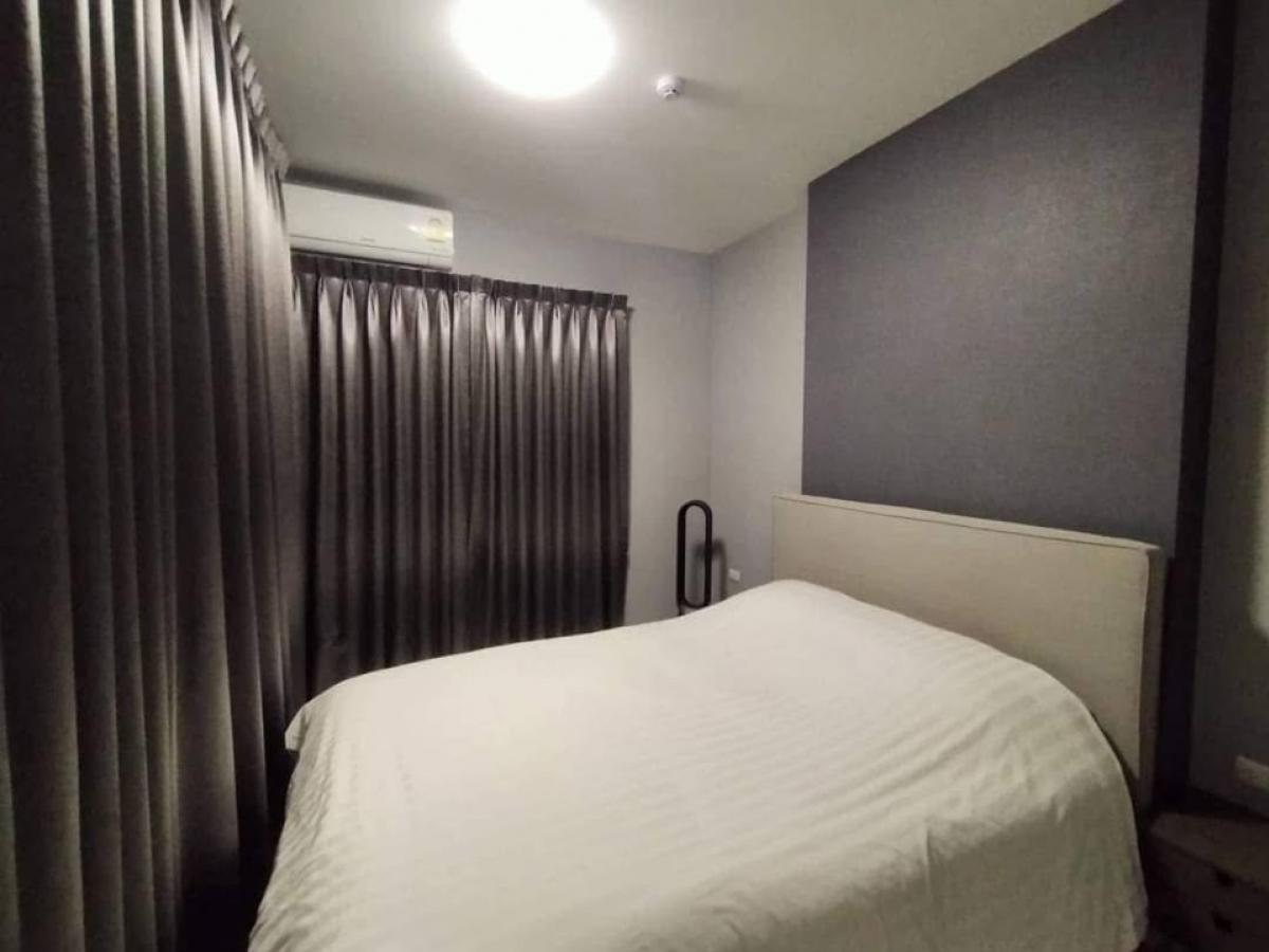 For RentCondoRatchadapisek, Huaikwang, Suttisan : 🌻𝐅𝐨𝐫 𝐑𝐞𝐧𝐭🌻 𝐂𝐡𝐚𝐩𝐭𝐞𝐫𝐎𝐧𝐞 𝐂𝐡𝐚𝐩𝐭𝐞𝐫𝐎𝐧𝐞 🏠 🏠 🏠 G18 🔥 Tile flooring Corner room 🟥🟩🟧🟨🟪🟥🟩🟧🟨🟥🟩🟨🟨🟪❤️❤️ There are 7-11 in the building. Very comfortable. 泰国房地产 转卖/出租/买房这 套公寓位于市中心， 🌻 🌻 🌼🌸🌺🌻🌼🌸🌺🌻🌼🌸🌺🟥🟪🟨 13,000.- / 1 year 🟦🟧🟪🟨🟩🟦 30 SQ.𝗺 🟥🟨🟩🟪🟥🟧 1