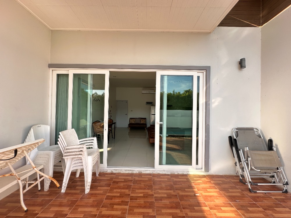 ขายบ้านหัวหิน ประจวบคีรีขันธ์ : 🏡.💦 พูลวิลล่า Le Leaf Hua Hin Pool Villa 💰 ซื้อลงทุนเพื่อปล่อยเช่ารายวัน/รายเดือน หรือจะซื้อไว้ พักอาศัยเอง ก็ คุ้มค่าสุดๆ! 🌿✨  📍 รีสอร์ทพูลวิลล่าสไตล์ Eco Modern Villas บรรยากาศเงียบสงบ ใกล้ชิดธรรมชาติ